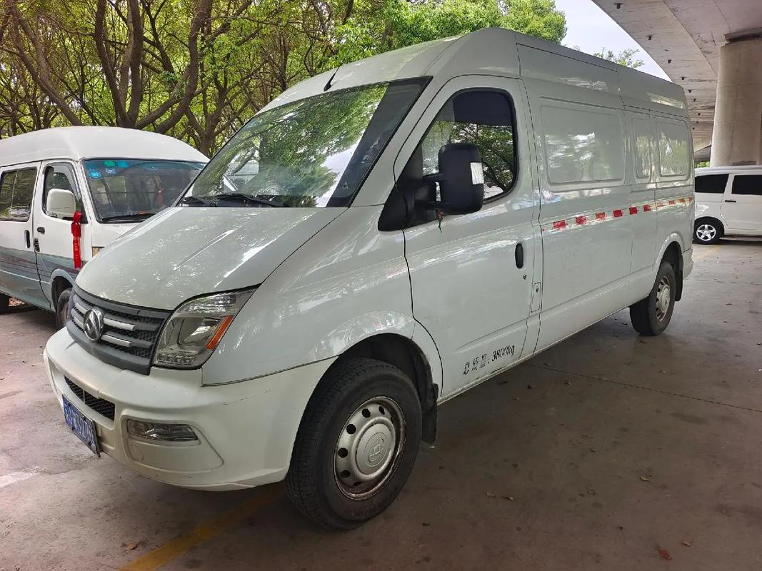 上汽集團(tuán)貨運(yùn)上汽集團(tuán)貨運(yùn)面包車