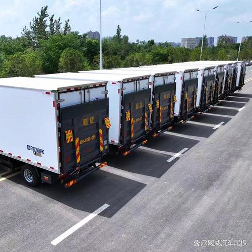 貨運(yùn)尾車(chē)廂貨運(yùn)列車(chē)尾車(chē)