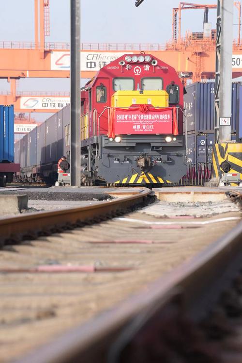 自動(dòng)貨運(yùn)列車(chē)自動(dòng)貨運(yùn)列車(chē)圖片